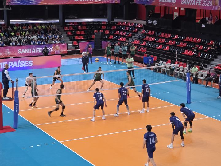 Vóley en el estadio de los Juegos
